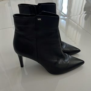 Michael Kors Ankle Boots size 8